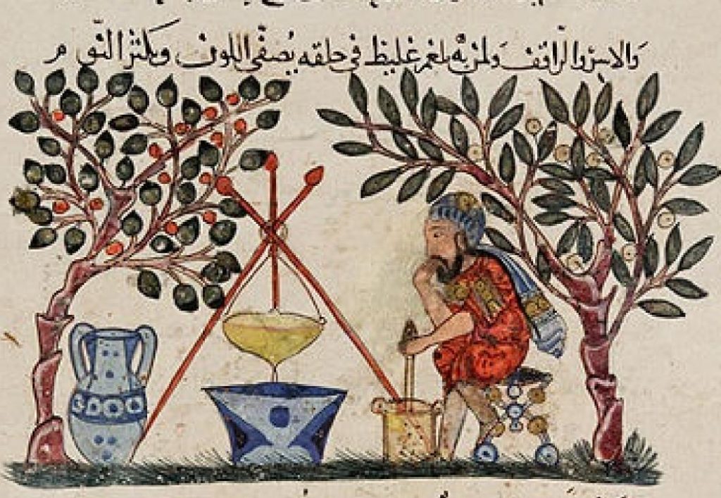 Ein bärtiger Mann, ein mesopotamischer Arzt, sitzt zwischen zwei Bäumen, während er in mehreren Gefäßen Elixiere anrührt. 